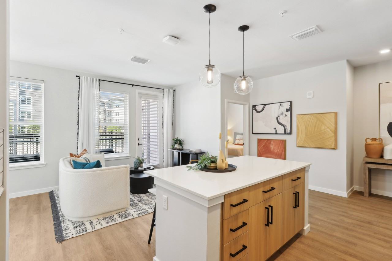 The Harlow - Photo 6 of 33