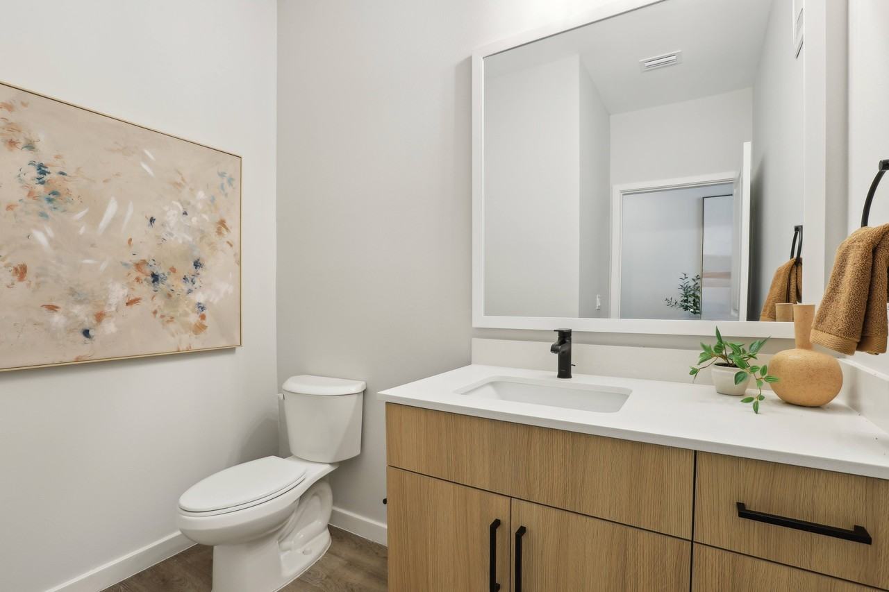 The Harlow - Photo 7 of 33