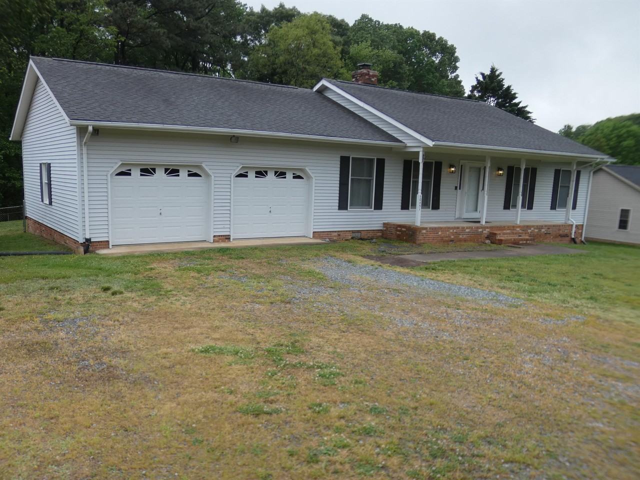 10451 Edgehill Ln #1 - Photo 2 of 50