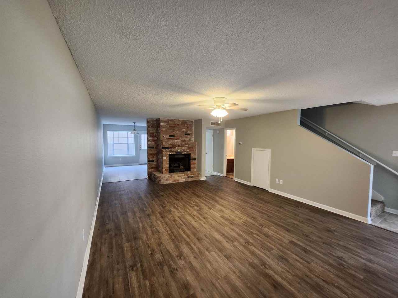 8395 Willow Bend Dr #C - Photo 3 of 17