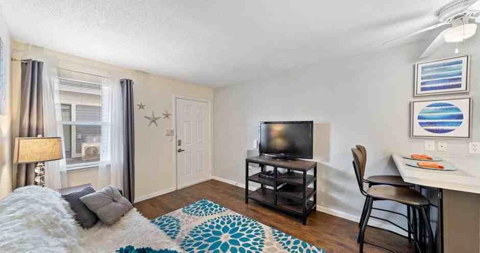 Wilmington Commons Apartments 455 Racine Dr, Wilmington, NC 28403
