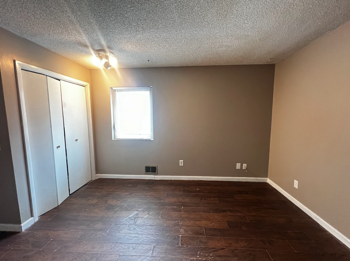 7725 Tessman Dr N #0 - Photo 7 of 24