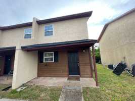 featured image of 6913 Cherry St
