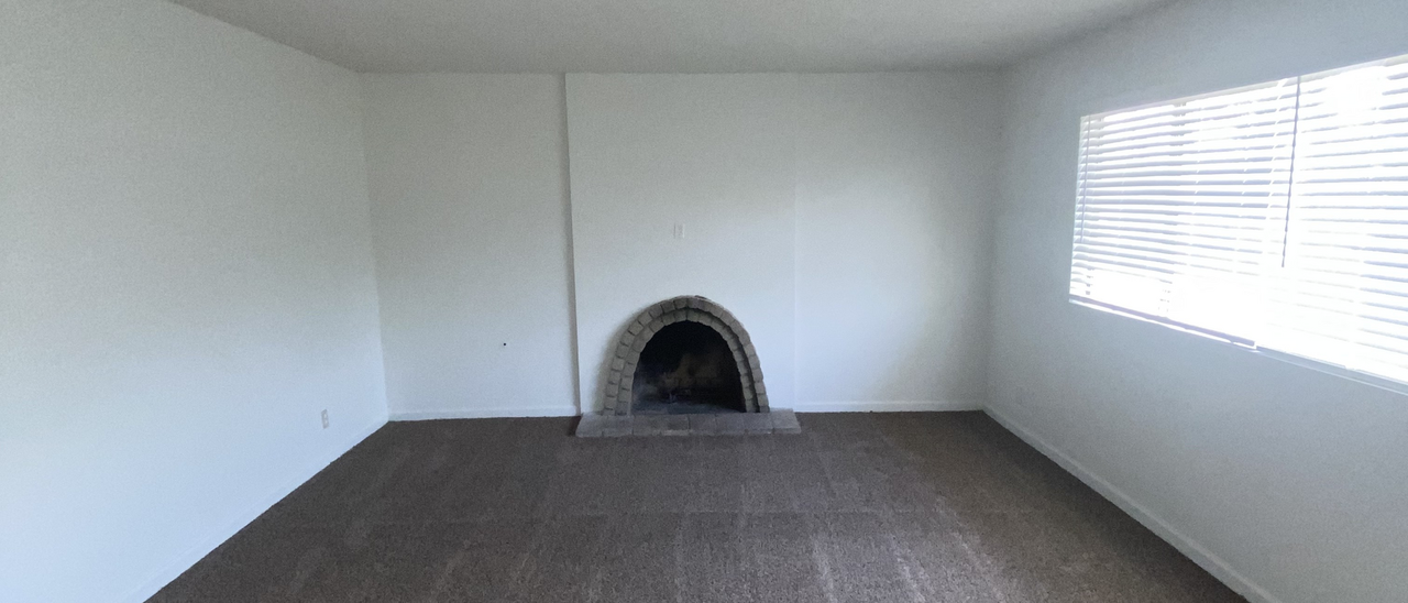 5712 Stockdale Hwy - Photo 3 of 27