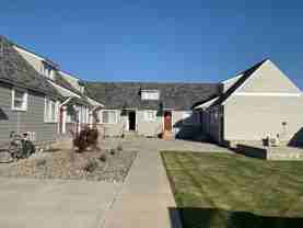 527 N Chelan - Photo 1 of 1