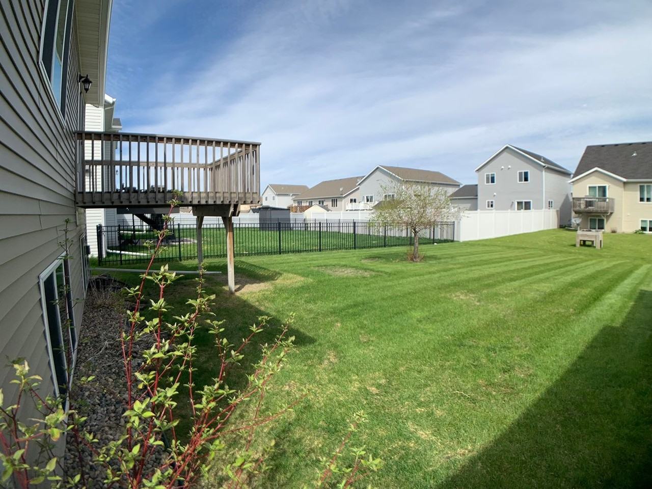 6227 57th Ave S - Photo 5 of 39