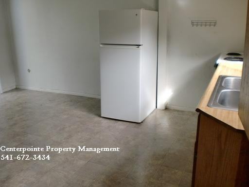 W Ballf St - Photo 6 of 7