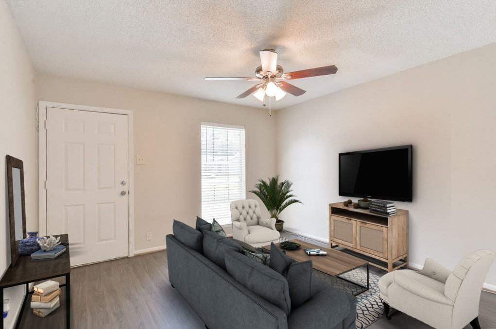 210 E Kiber St - Photo 2 of 11