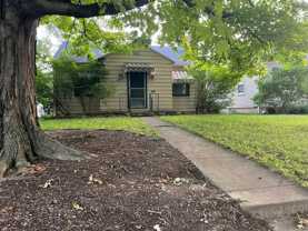 188 E Beechwold Blvd - Photo 1 of 1