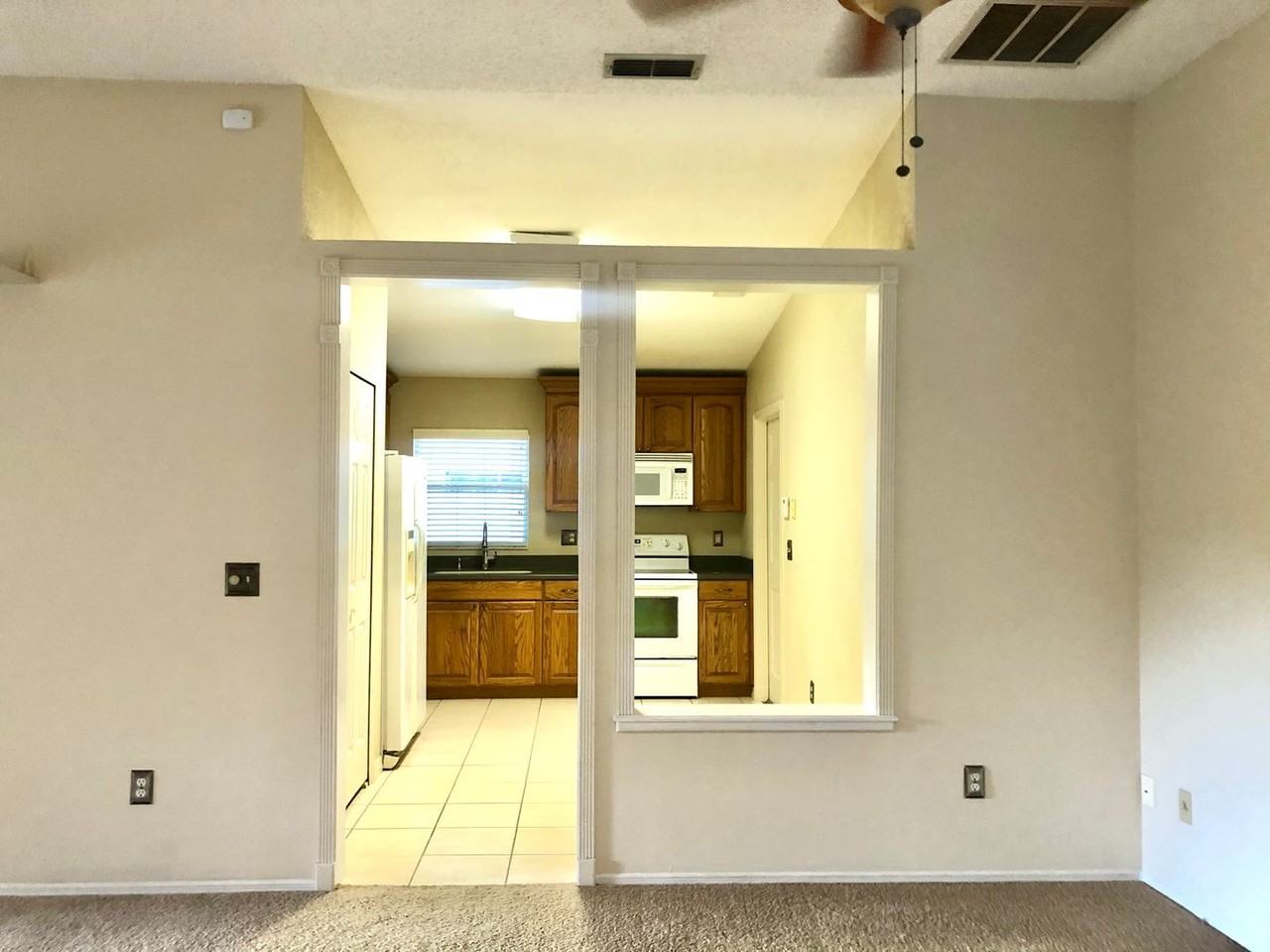 1063 Sugarberry Trl - Photo 7 of 21