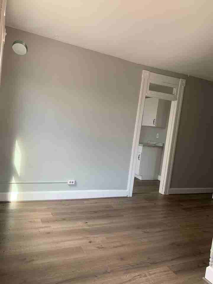 803 Mulberry Avenue - Photo 2 of 15