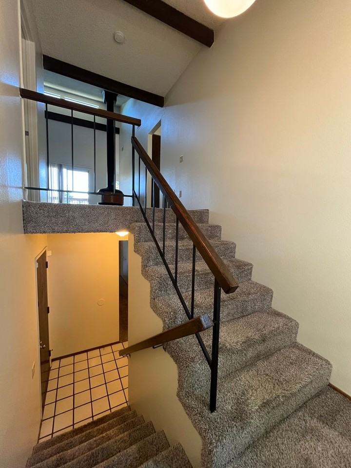 2536 Rio Bravo Cir - Photo 3 of 39