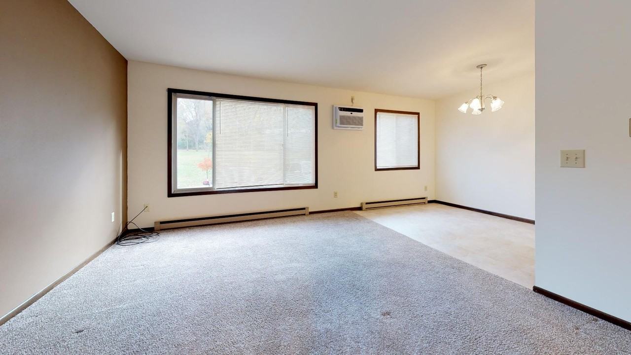 Durand Apartments - Photo 3 of 6