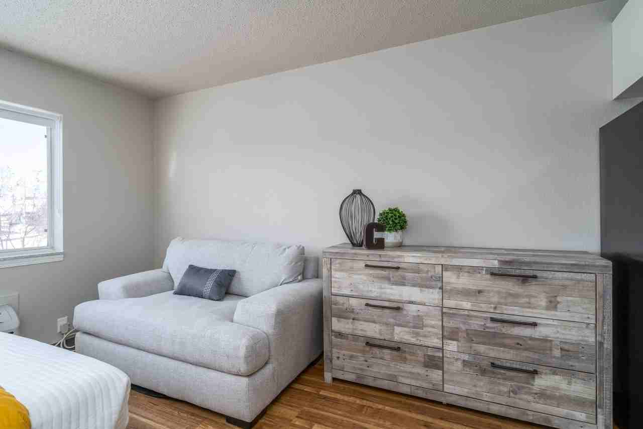 Gateway Micros - Photo 4 of 20