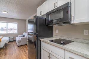 featured image of 4001 Gateway Dr