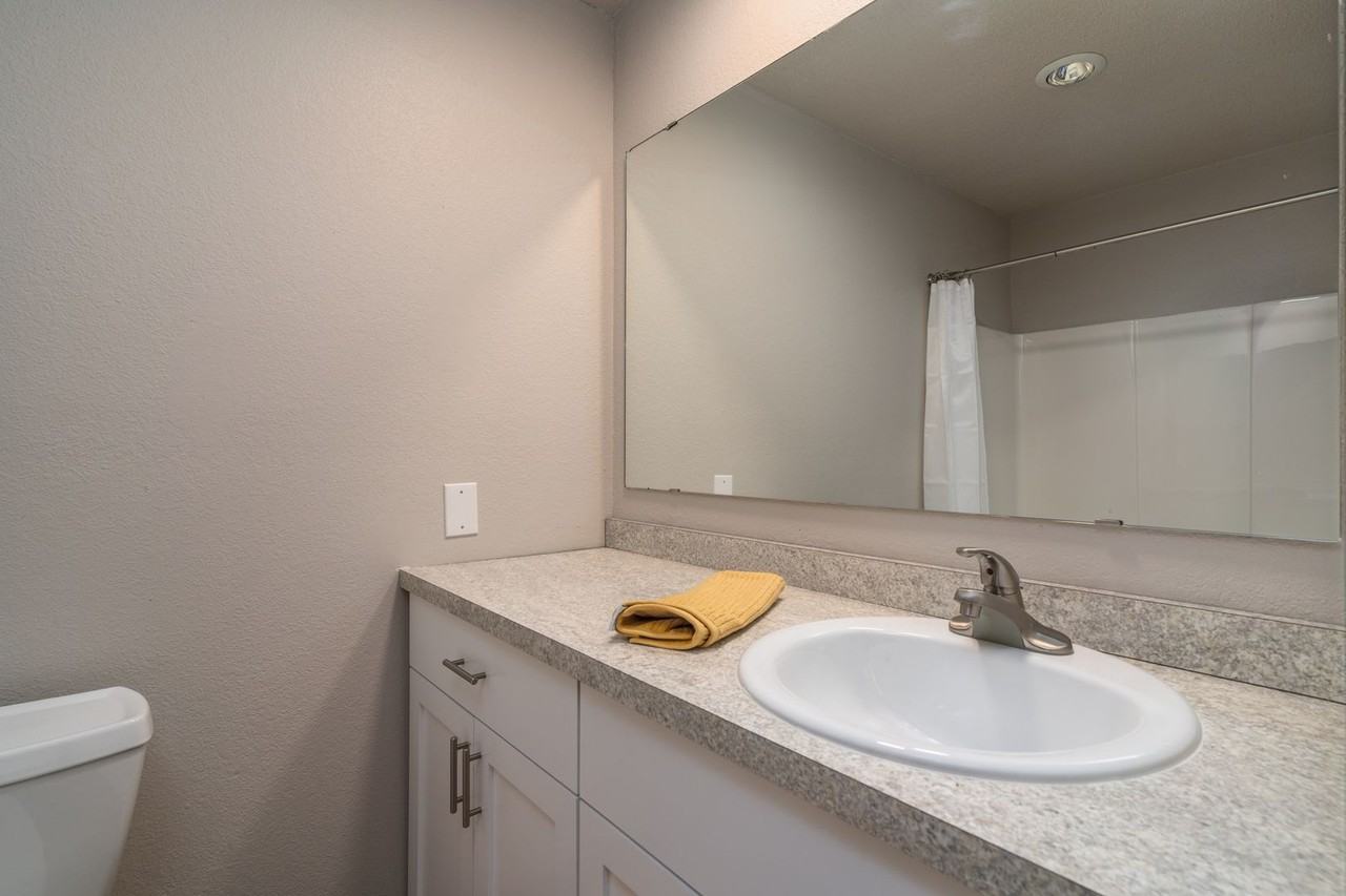 Gateway Micros - Photo 6 of 20