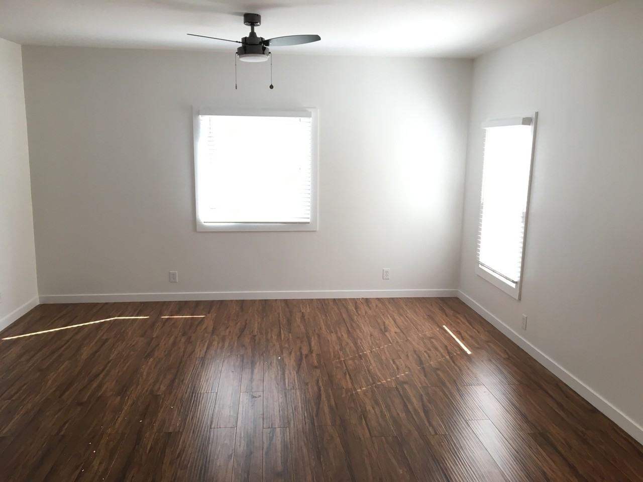 Comfort and Convenience in Lincoln Heights at 2431 Sichel Street - Photo 4 of 14