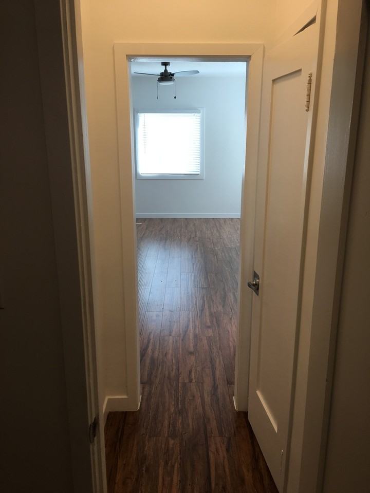 Comfort and Convenience in Lincoln Heights at 2431 Sichel Street - Photo 5 of 14