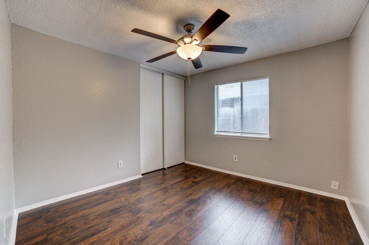 10912 E 16th St - Photo 7 of 18