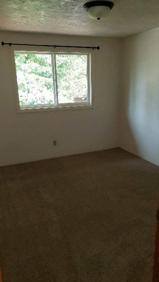 863 68th St - Photo 2 of 12