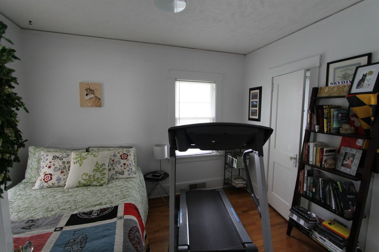 2108 S 58th St - Photo 4 of 21