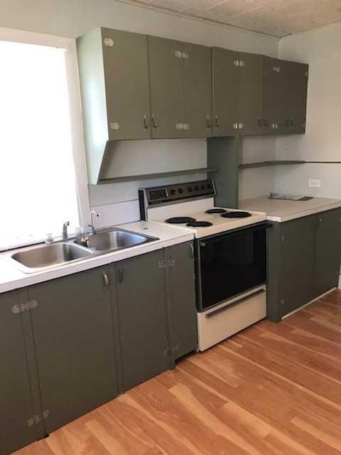 606 North Prairie Avenue - Photo 3 of 9