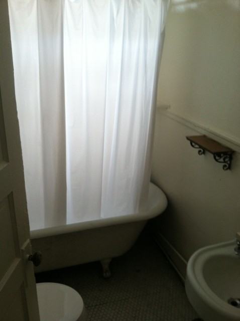 20 S Plum St - Photo 7 of 7