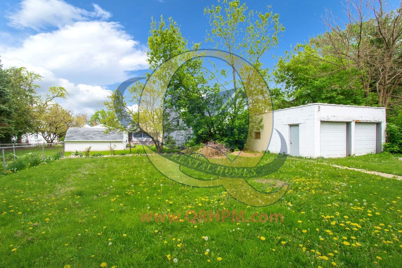 1220 Alvord Ave - Photo 2 of 12