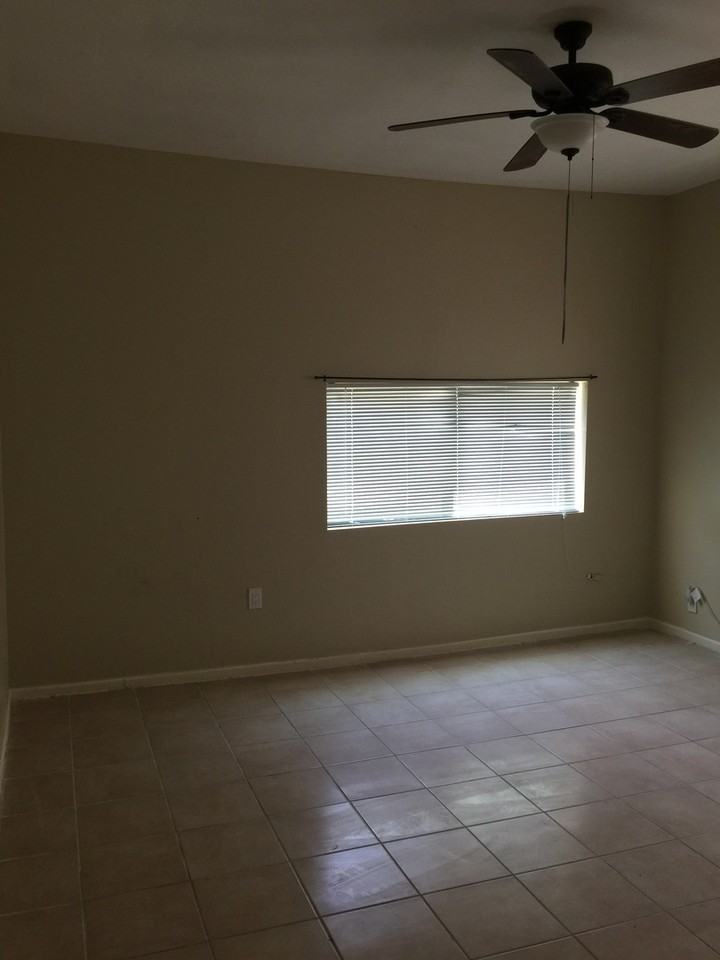 720 4th Ave N - Photo 3 of 19