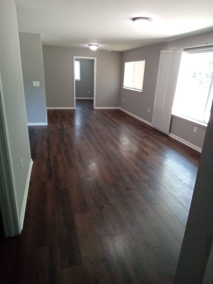 3338 Barfield Dr - Photo 2 of 17