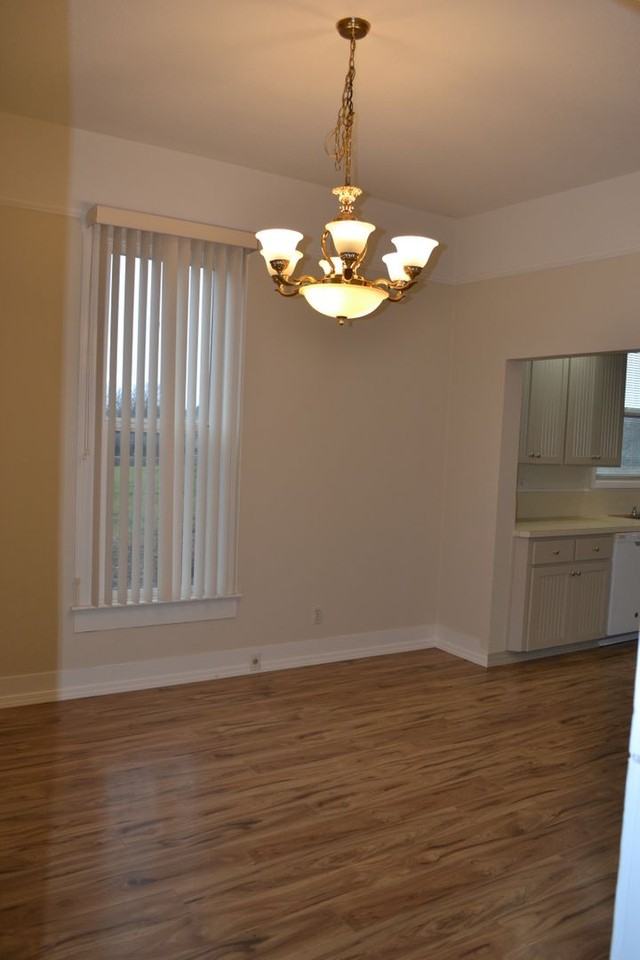 14013 Manning Rd Ne - Photo 3 of 13