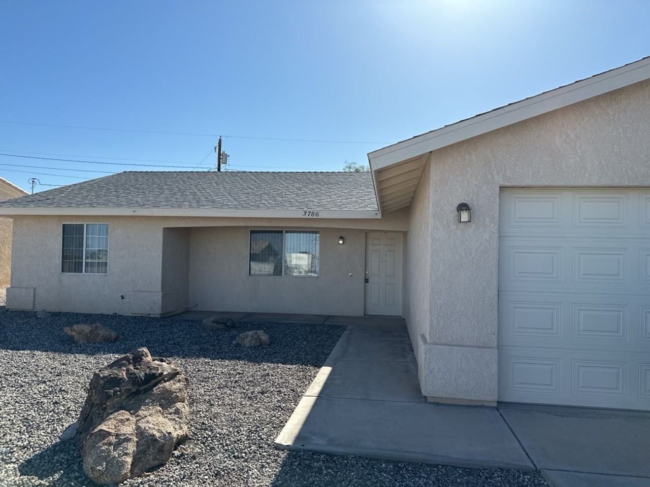 3786 Outpost Dr, Lake Havasu City, AZ 86406 3 Bedroom House for 1,700