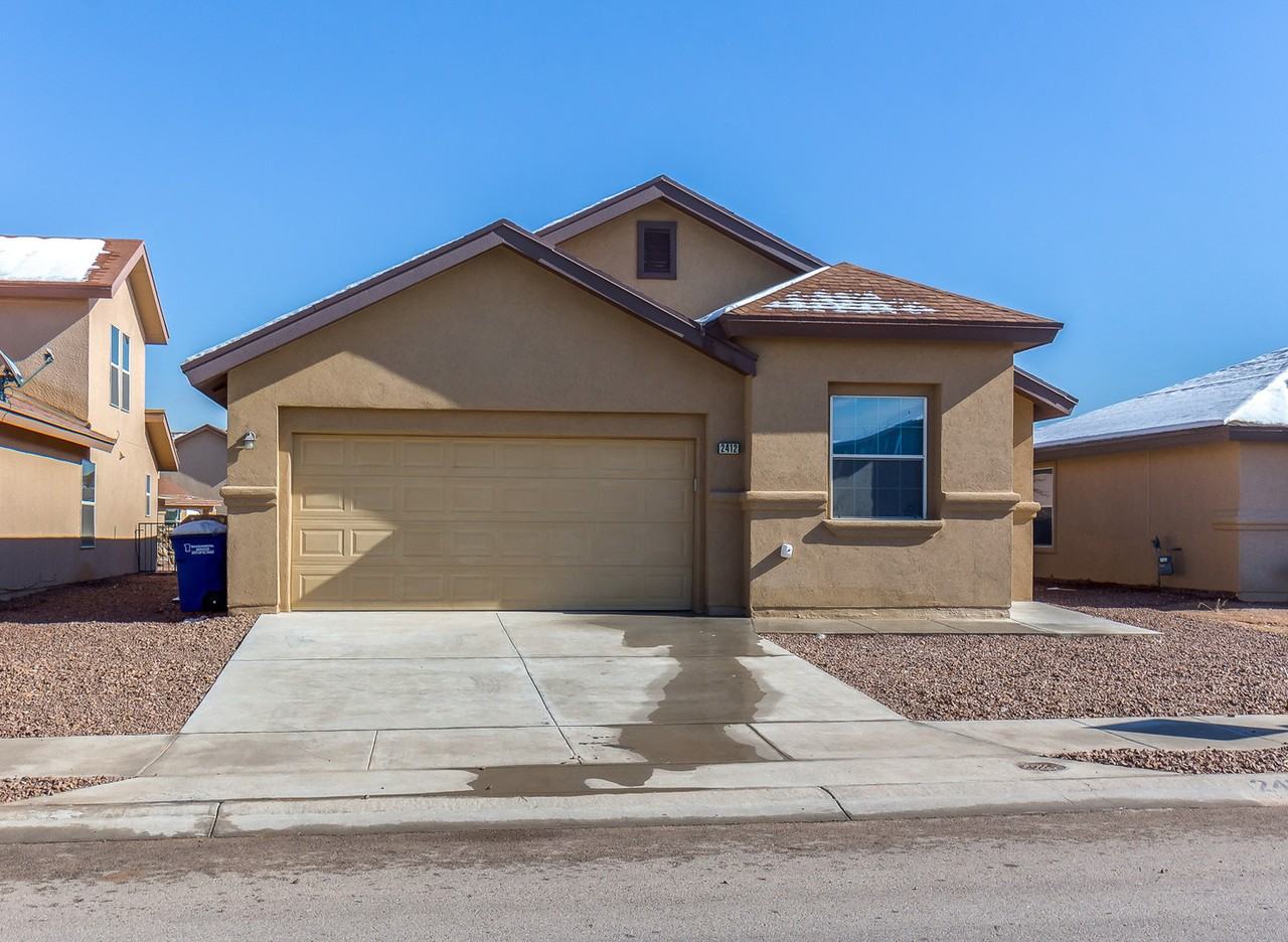 2412 Escape Point Street - Photo 2 of 28