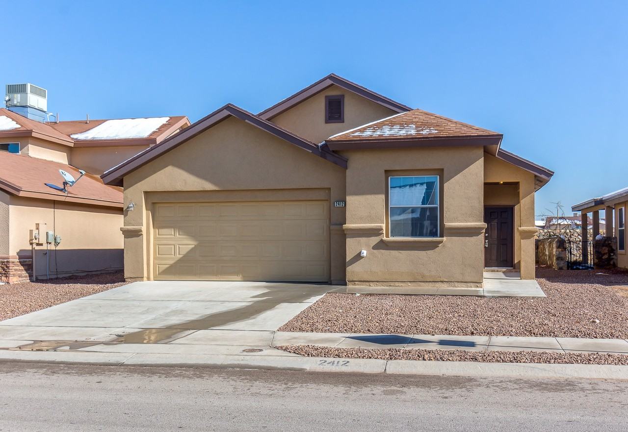 2412 Escape Point Street - Photo 3 of 28