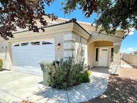 933 E Beverly Ave - Photo 1 of 1