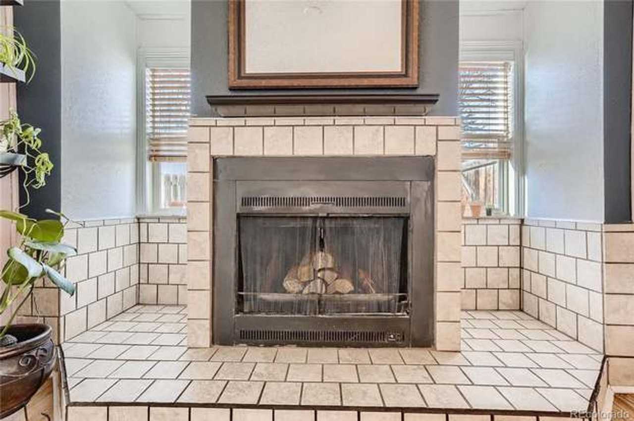 740 Iola St - Photo 5 of 18