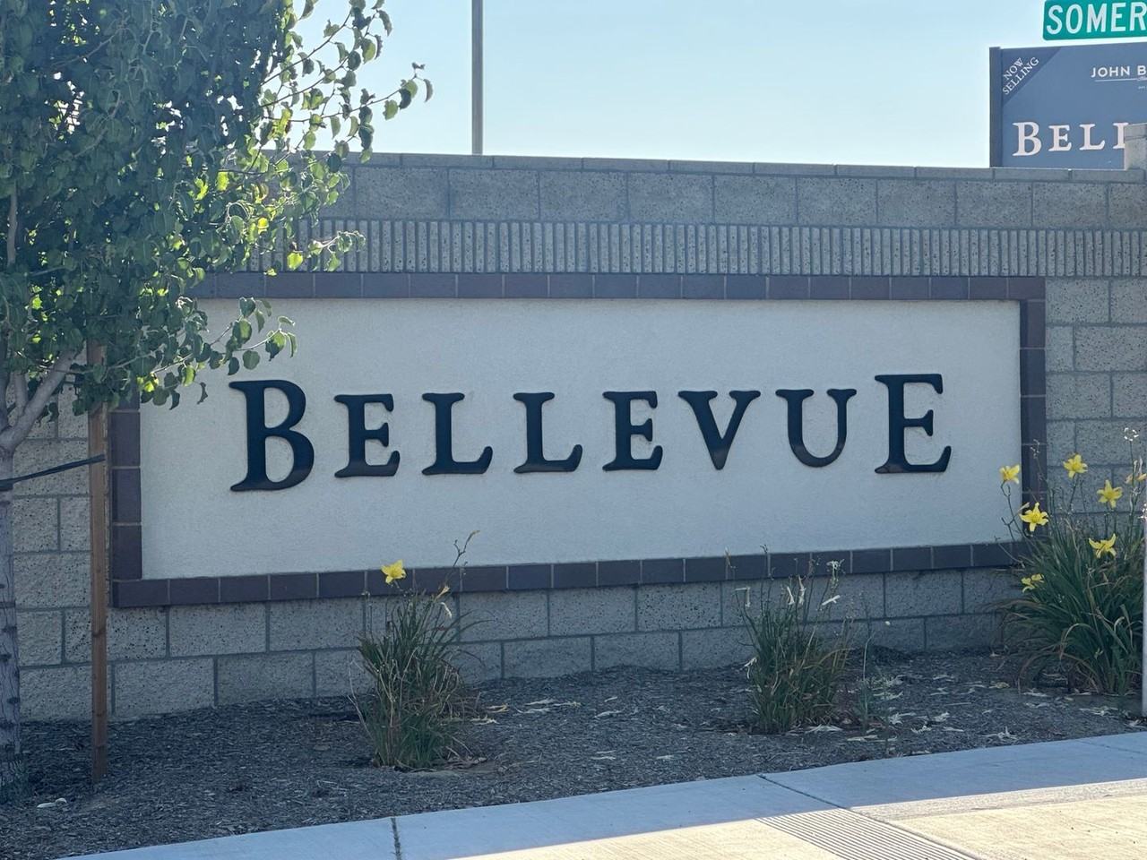 14906 Wayne Lee Ct - Photo 2 of 13