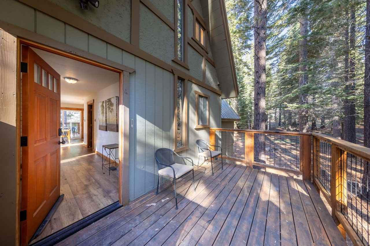 11229 Sitzmark Way - Photo 3 of 34