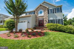 featured image of 14 Sassafras Ln