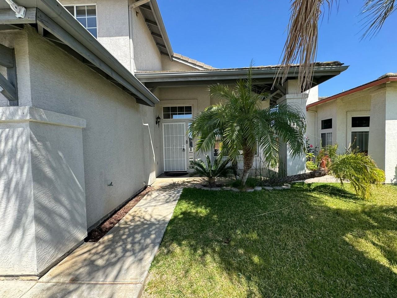 10147 Pinery Grv - Photo 2 of 20