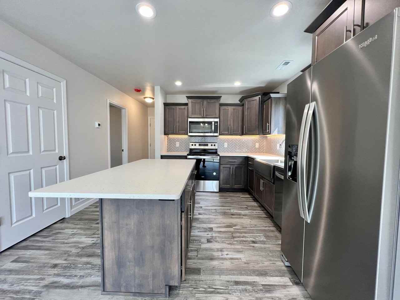 129 Marshall Loop - Photo 3 of 15