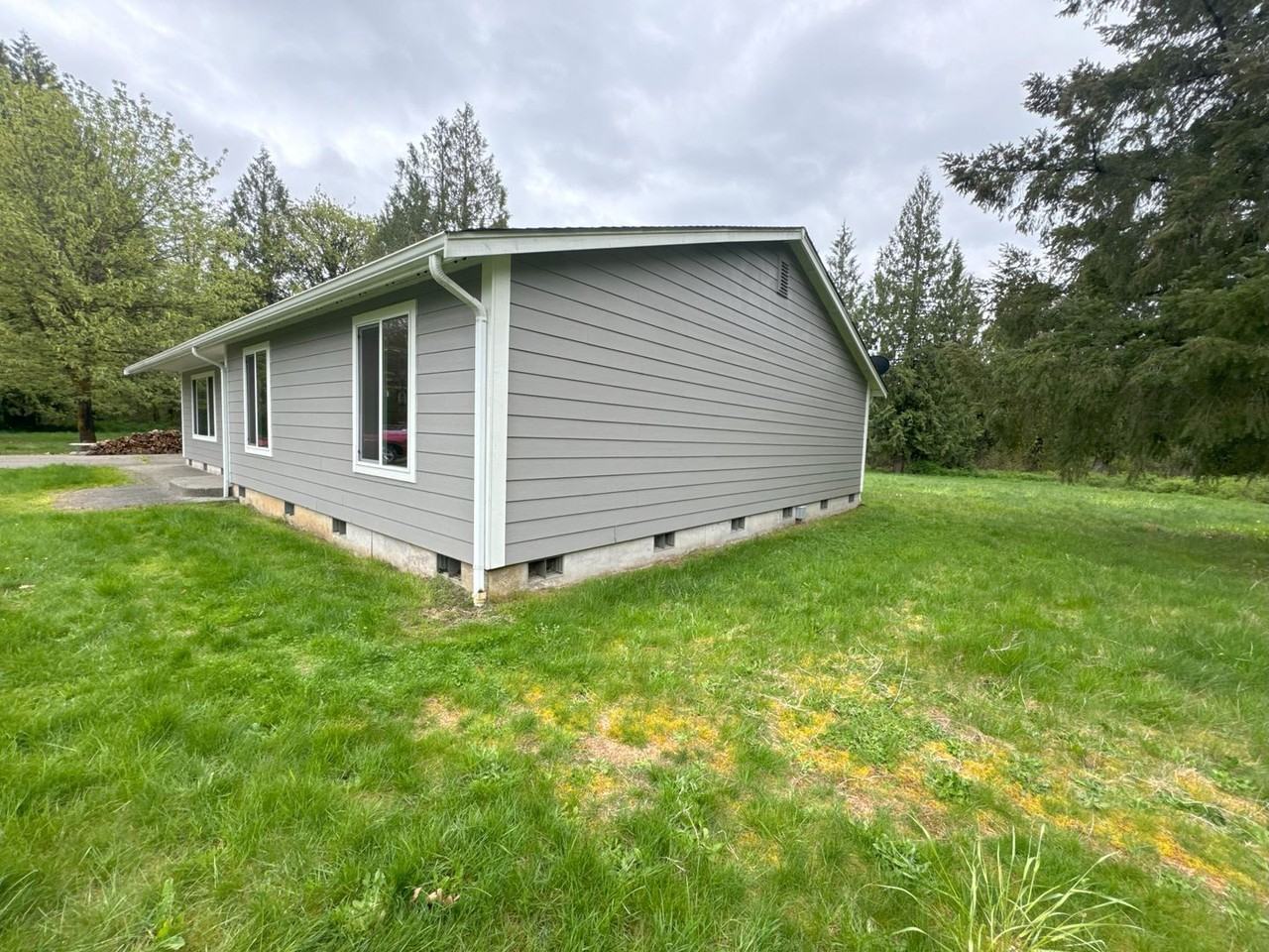 2094 Us Highway 12 - Photo 3 of 17