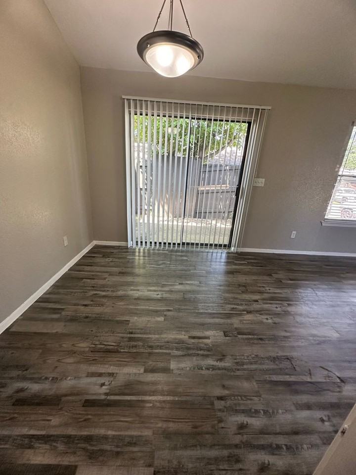 1201 Park Vista Dr #2601 - Photo 5 of 7