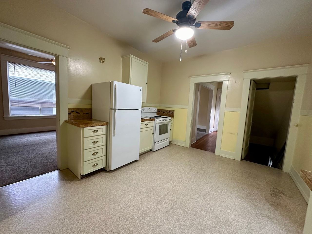 3811 Ne 7th Ave - Photo 3 of 26