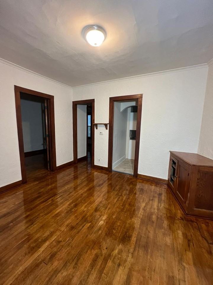 444-446 N 31st St. (Duplex) - Photo 2 of 5