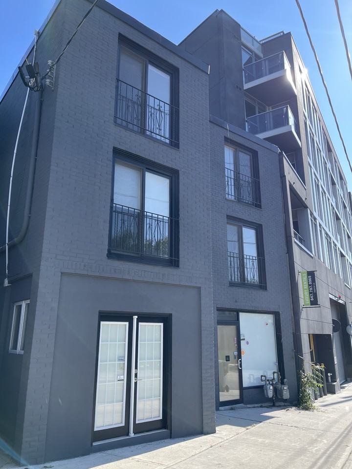 1959 Gerrard Street East - Photo 2 of 10