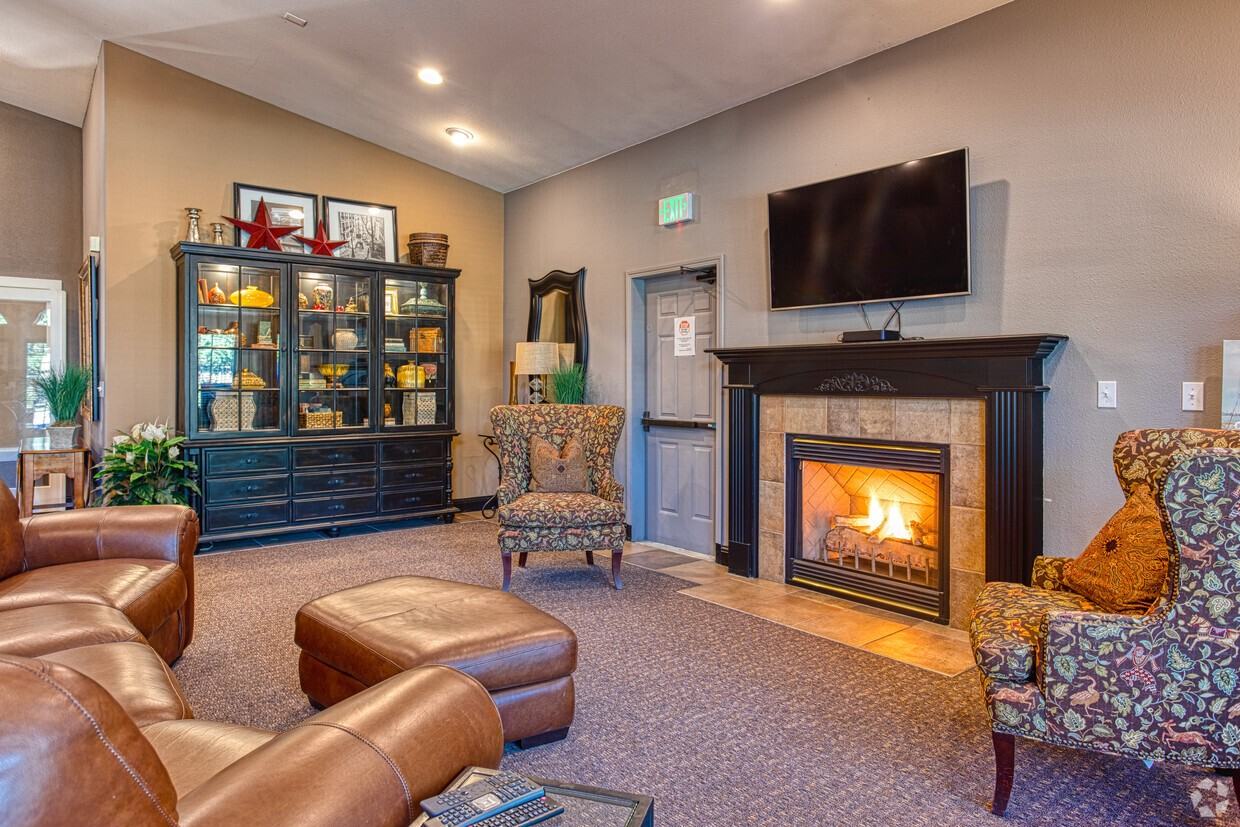 Westminster Towers - Photo 5 of 23