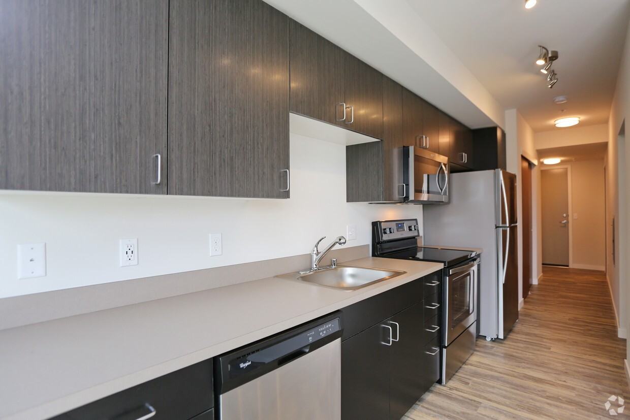 The 205 Apartments - Photo 7 of 29