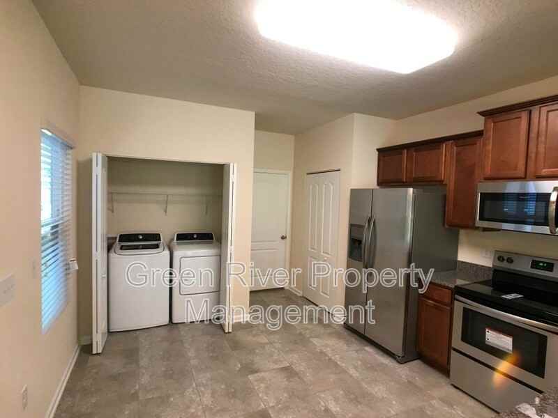 617 Servia Dr - Photo 4 of 20