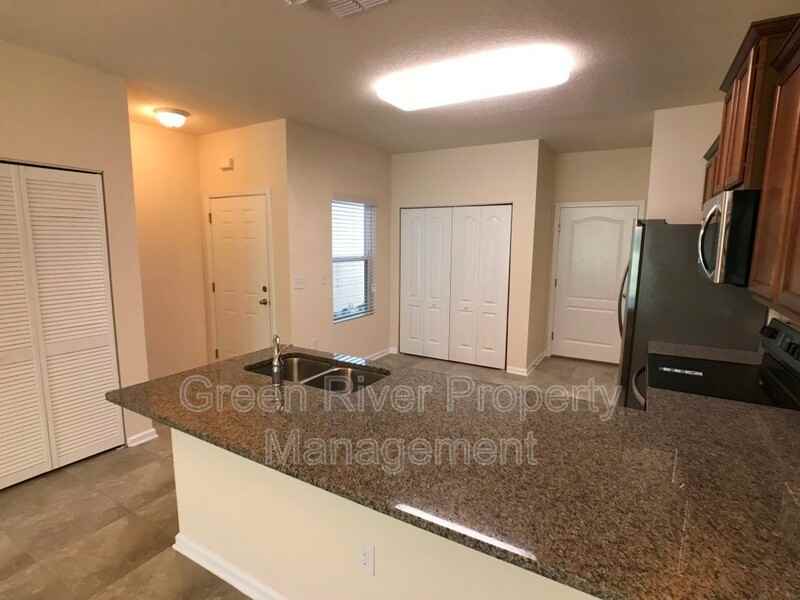 617 Servia Dr - Photo 5 of 20